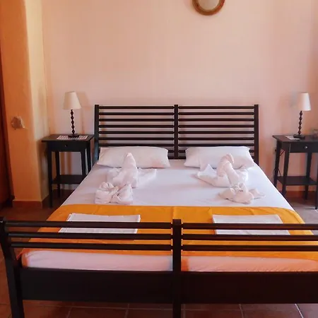 Lägenhet Happiness Panteli